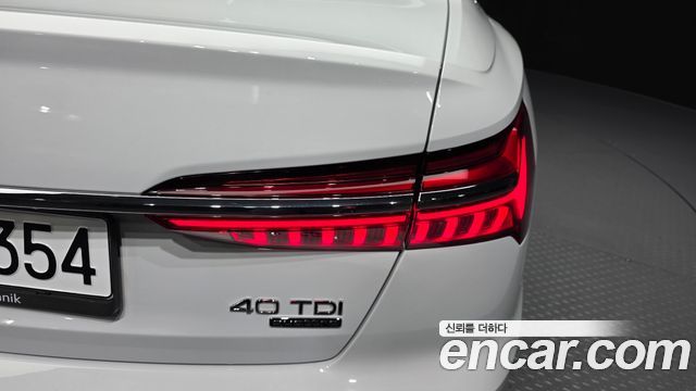 Audi A6 2022 — photo 9