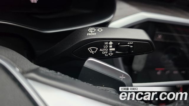 Audi A6 2022 — photo 29