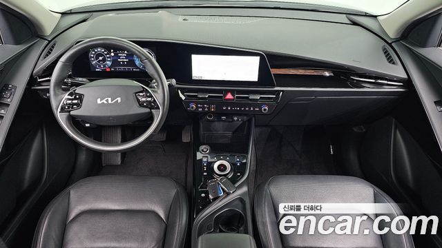 Kia Niro 2023 — photo 10