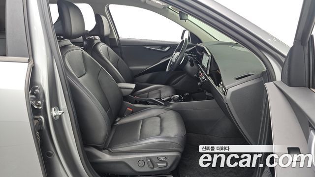 Kia Niro 2023 — photo 18