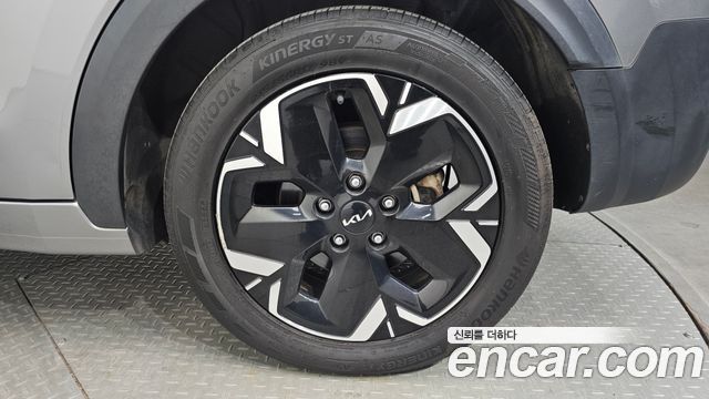 Kia Niro 2023 — photo 7