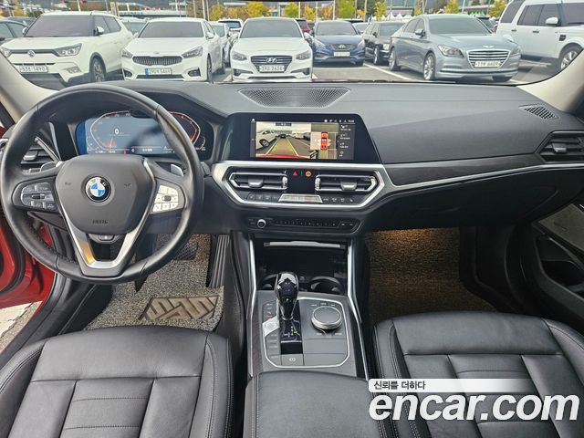BMW 3-Series 2021 — photo 7