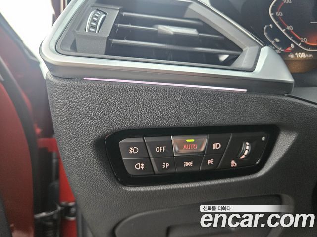 BMW 3-Series 2021 — photo 14