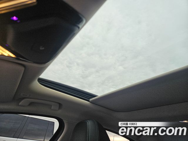 BMW 3-Series 2021 — photo 19