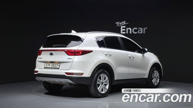 Kia Sportage 2016 — photo 2
