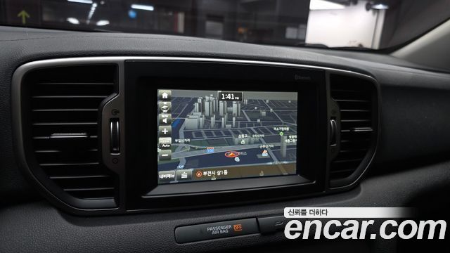 Kia Sportage 2016 — photo 14