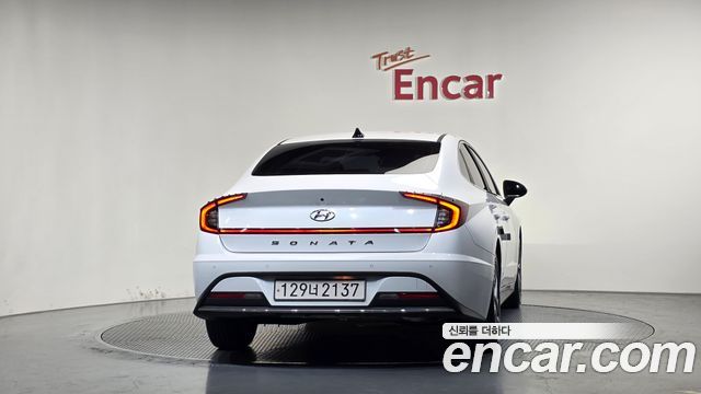 Hyundai Sonata 2023 — photo 4