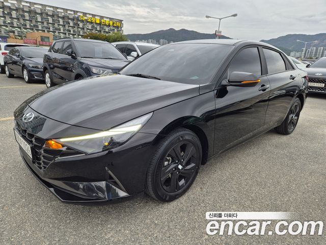 Hyundai AVANTE 2023 — photo 2
