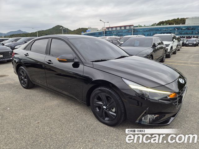 Hyundai AVANTE 2023 — photo 3