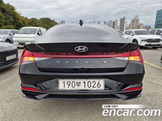 Hyundai AVANTE 2023 — photo 5
