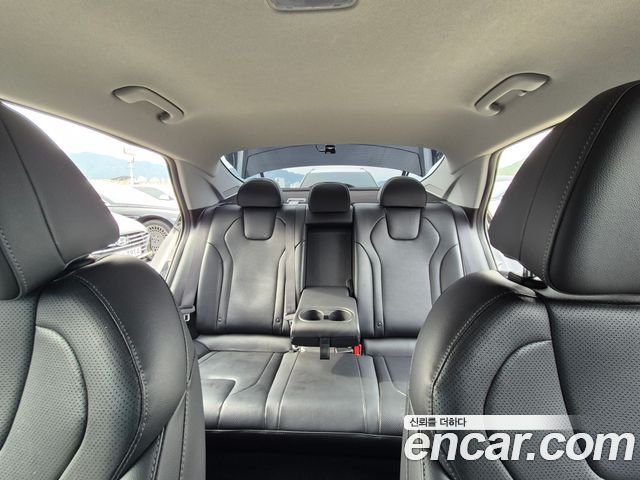 Hyundai AVANTE 2023 — photo 20
