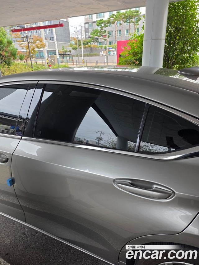 Lexus ES 2023 — photo 5