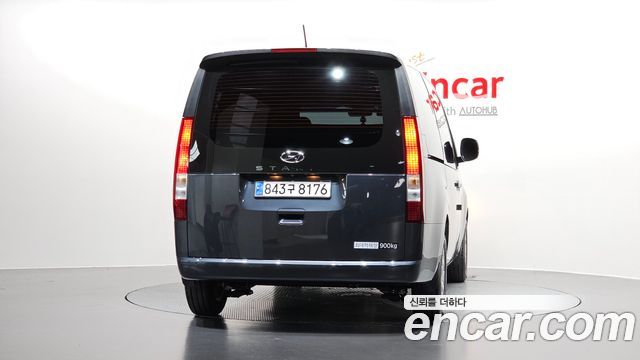 Hyundai Staria 2024 — photo 4