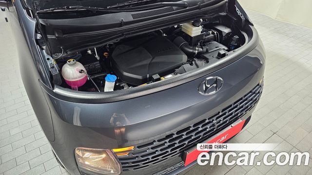 Hyundai Staria 2024 — photo 6
