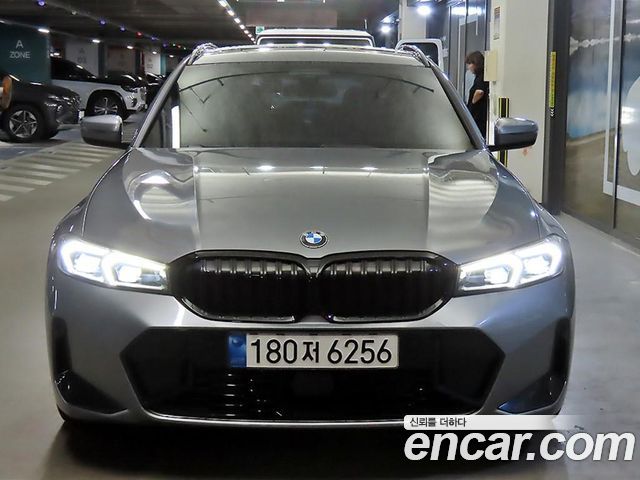 BMW 3-Series 2024 — photo 2