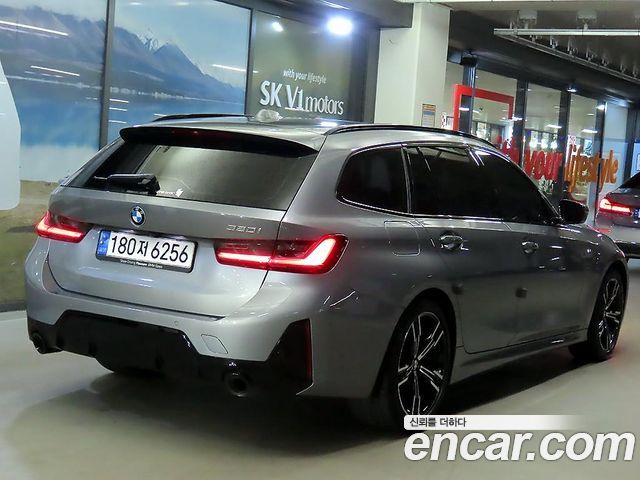 BMW 3-Series 2024 — photo 4