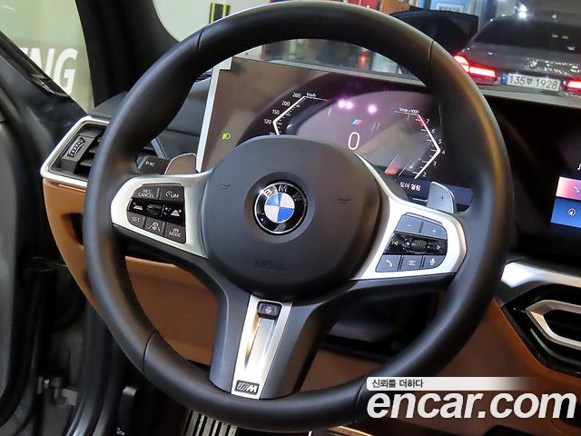 BMW 3-Series 2024 — photo 8