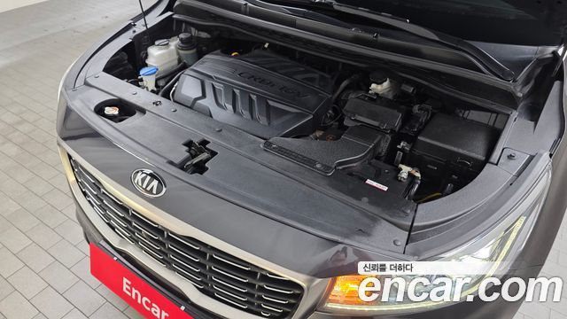 Kia Canival 2019 — photo 6