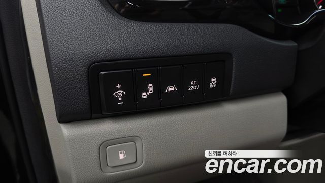 Kia Canival 2019 — photo 25