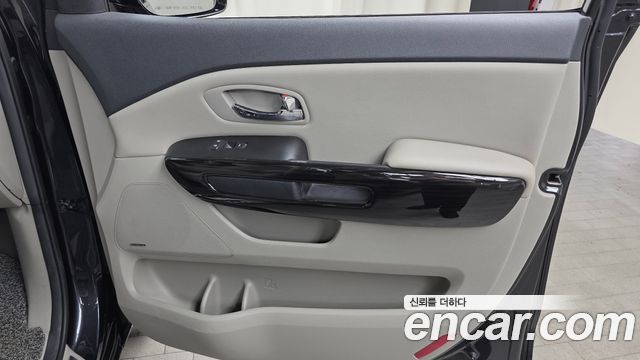Kia Canival 2019 — photo 15