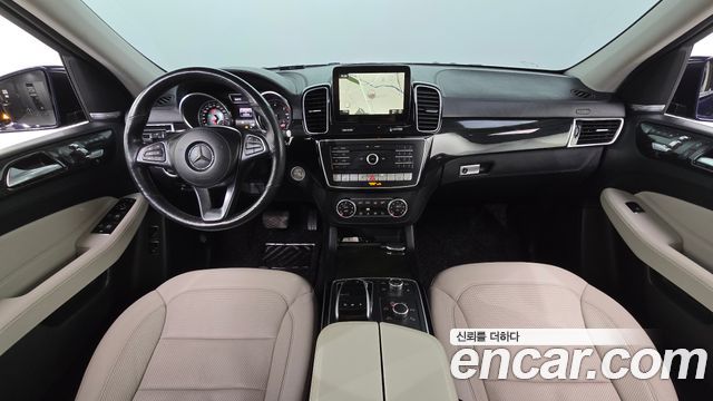 Mercedes-Benz GLS-Class 2017 — photo 7