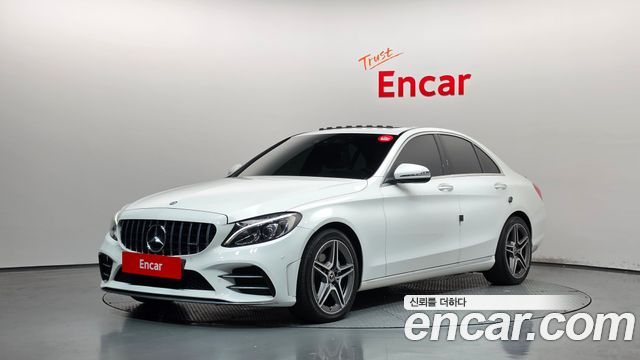 Mercedes-Benz C-Class 2017 — photo 1