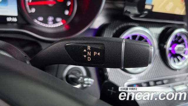 Mercedes-Benz C-Class 2017 — photo 9