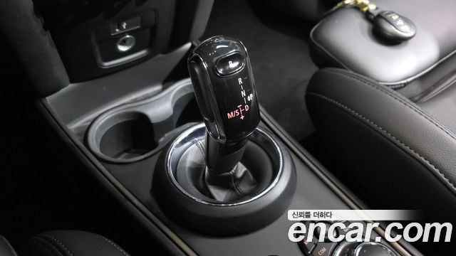Mini Countryman 2022 — photo 12