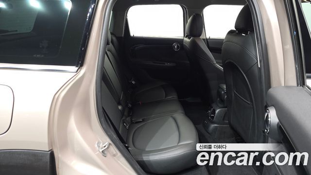 Mini Countryman 2022 — photo 17