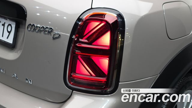 Mini Countryman 2022 — photo 9