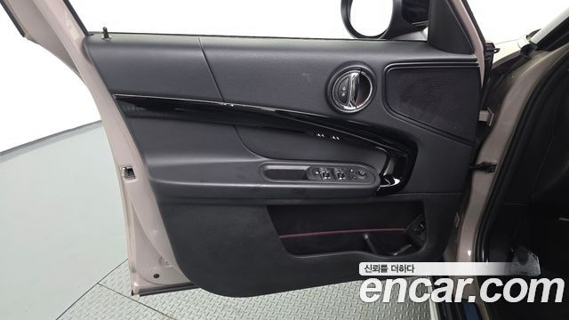 Mini Countryman 2022 — photo 14