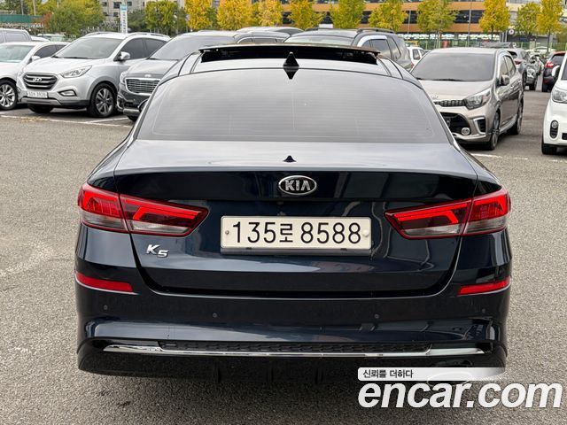 Kia K5 2019 — photo 5