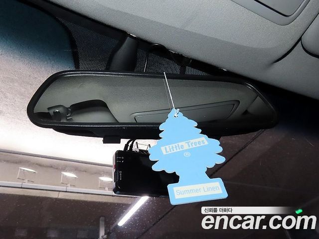 Hyundai AVANTE 2016 — photo 17