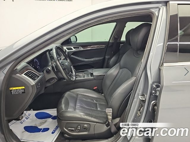 Hyundai Genesis 2015 — photo 11