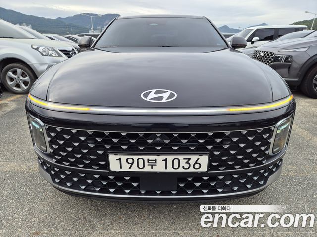 Hyundai Grandeur 2023 — photo 1