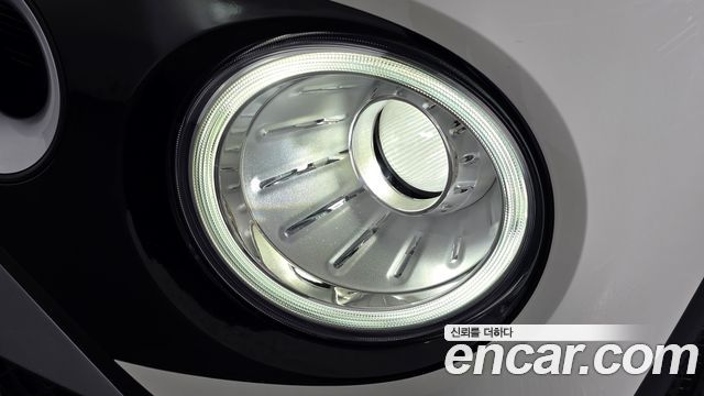 Hyundai Casper 2024 — photo 8