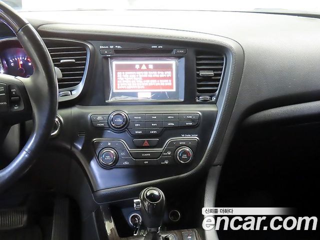 Kia K5 2013 — photo 11