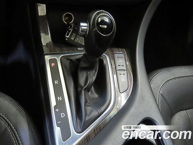 Kia K5 2013 — photo 12