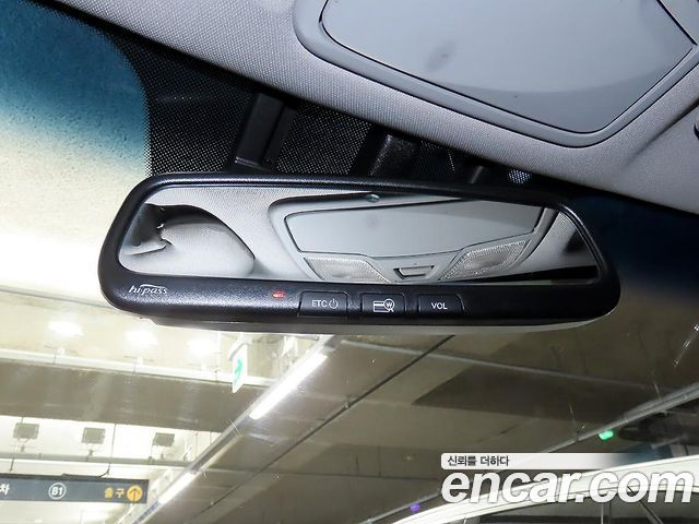 Kia K5 2013 — photo 15