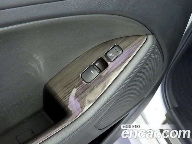 Kia K5 2013 — photo 17