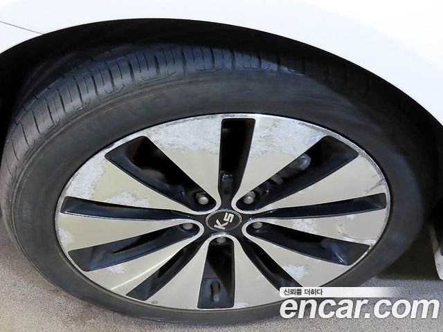 Kia K5 2013 — photo 20