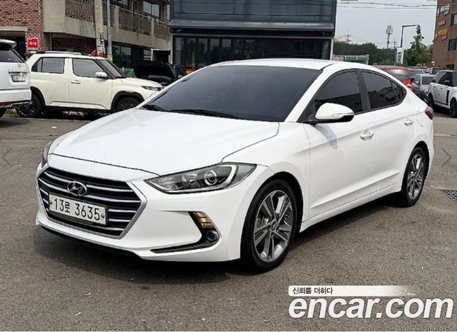Hyundai AVANTE 2017 — photo 3