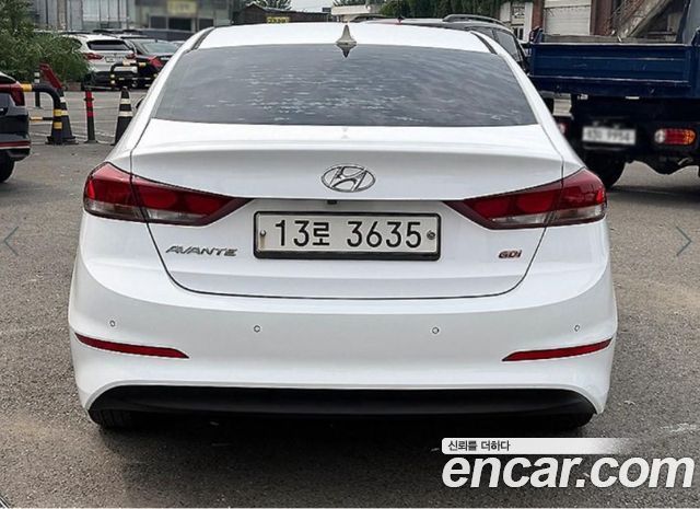 Hyundai AVANTE 2017 — photo 4