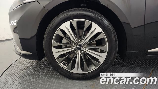 Kia K8 2022 — photo 5