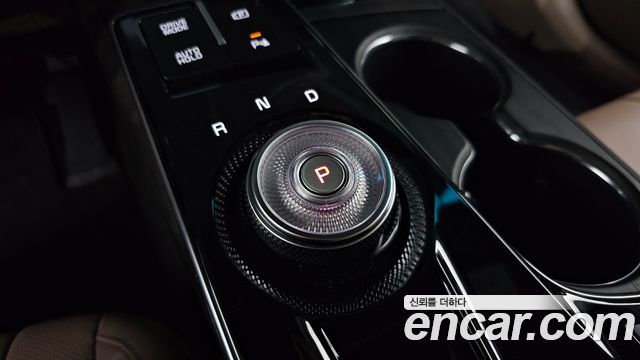 Kia K8 2022 — photo 12