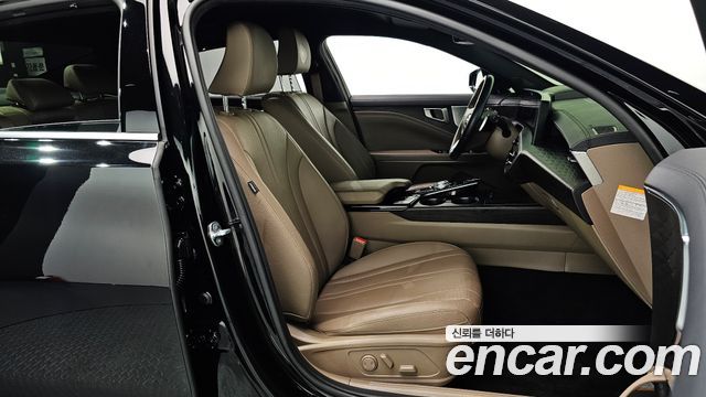 Kia K8 2022 — photo 17