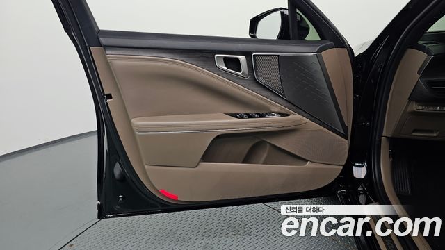 Kia K8 2022 — photo 14
