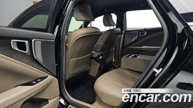Kia K8 2022 — photo 16