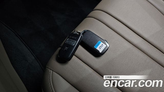 Kia K8 2022 — photo 38