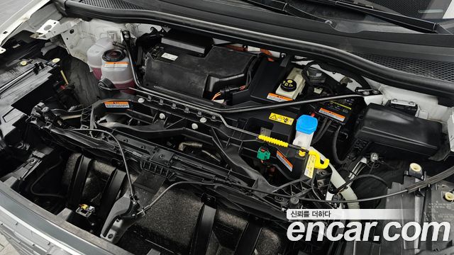 Audi Q4 e-tron 2022 — photo 6